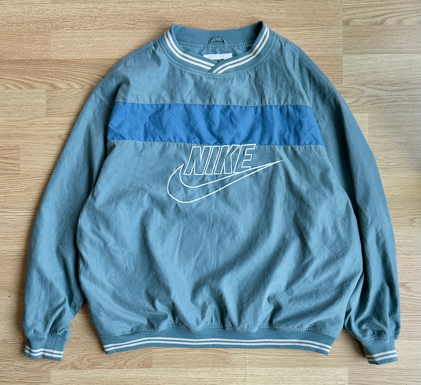 Vintage Nike pullover