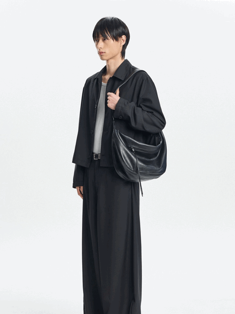 新款！韓系大容量皮革餃子袋 ｜1色入