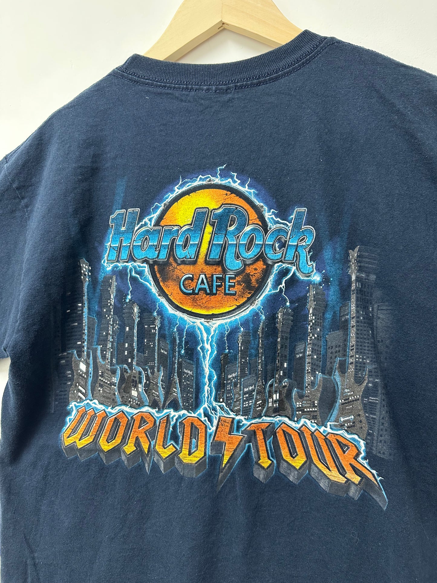 Hard Rock Cafe-Thunder